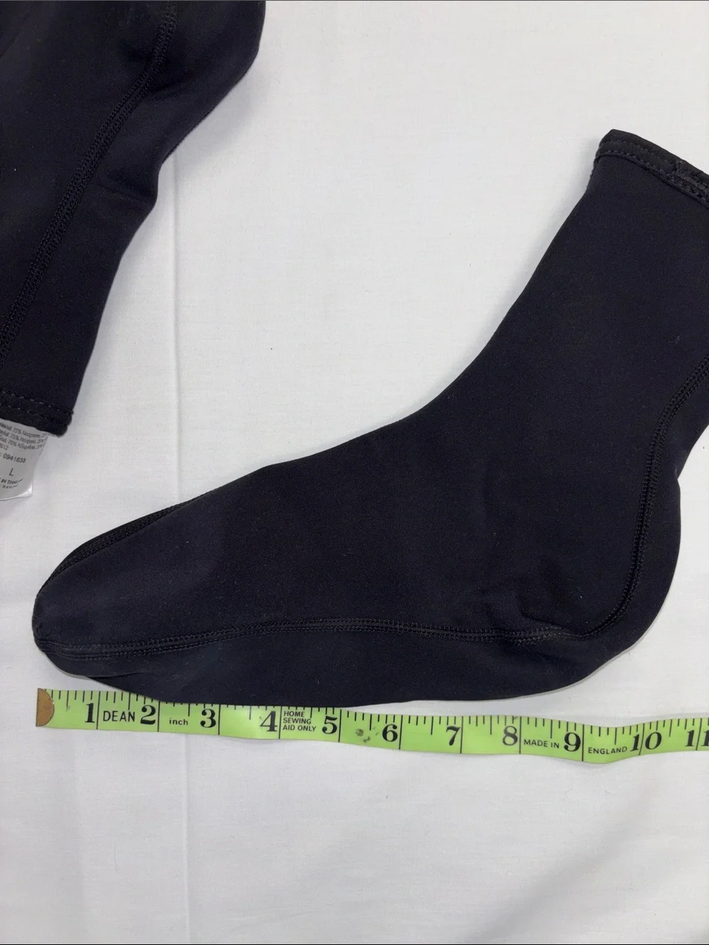 NRS Hydroskin titanium 0.5mm Black Neoprene Socks L (unisex, men’s m?)